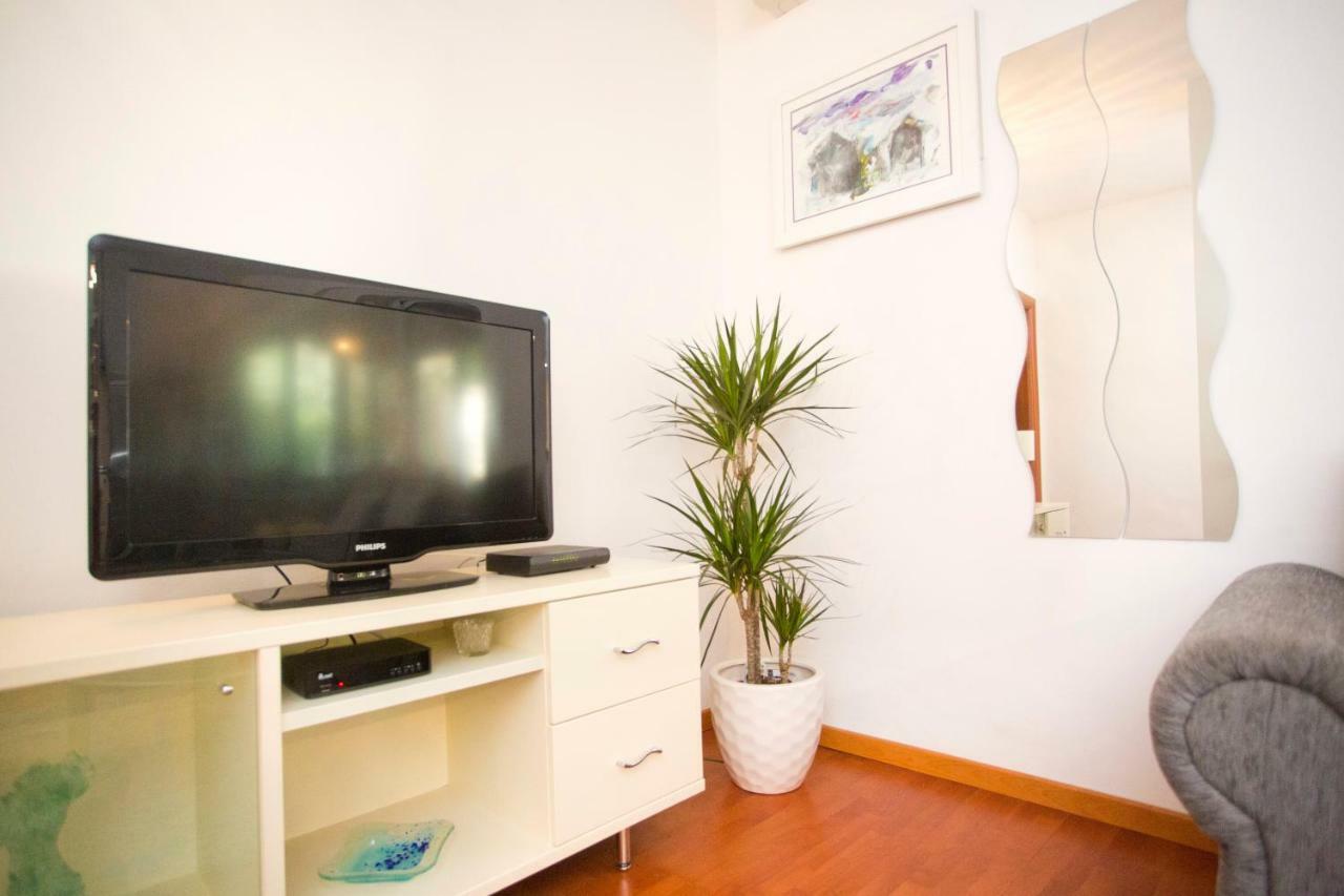 Tera Apartment Near Bacvice Beach And City Centre Split Exterior photo